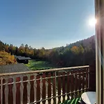 Alojamento de Acomodação e Pequeno-almoço Gaestehaus Bergwald