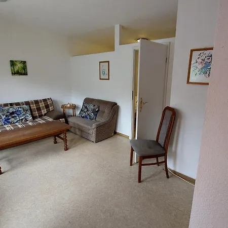 Gaestehaus Bergwald לינה וארוחת בוקר 3*