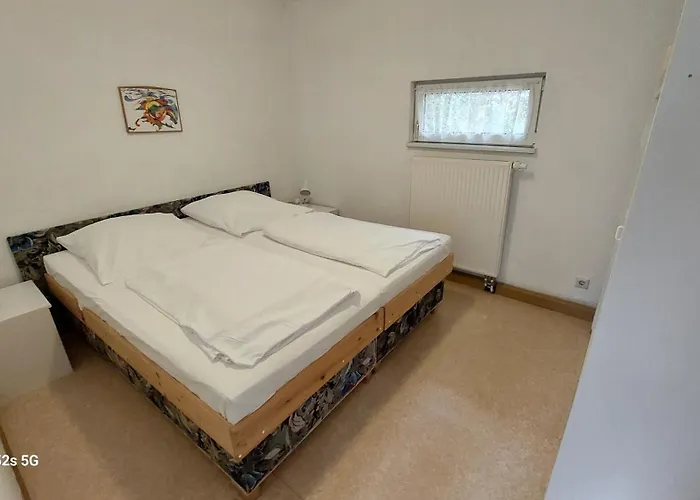 Gaestehaus Bergwald فندق مبيت وإفطار 3*