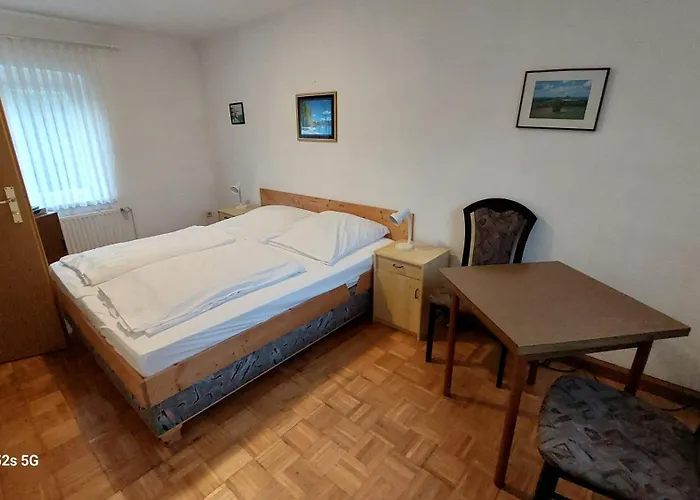 Gaestehaus Bergwald 3*