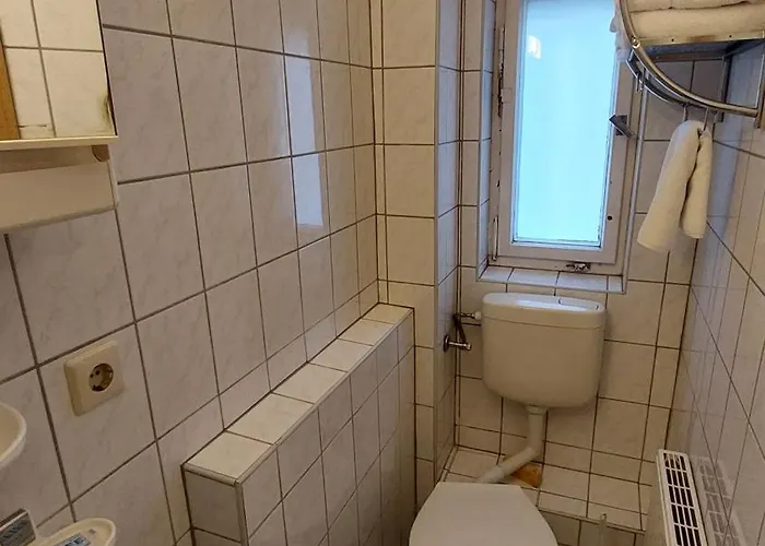 Bed & Breakfast Gaestehaus Bergwald