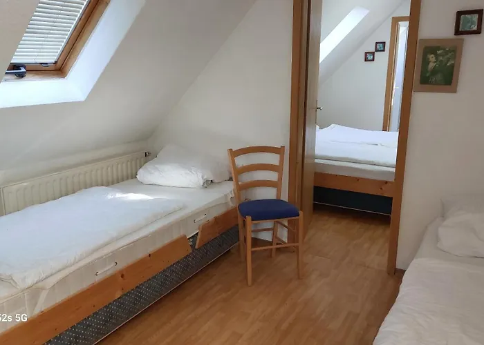 Gaestehaus Bergwald فندق مبيت وإفطار 3*