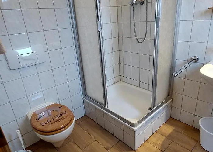 Gaestehaus Bergwald Bed & Breakfast 3*