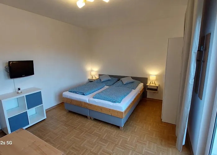 Gaestehaus Bergwald 3*